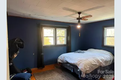 973 8th Avenue NW, Hickory, NC 28601 - Photo 10