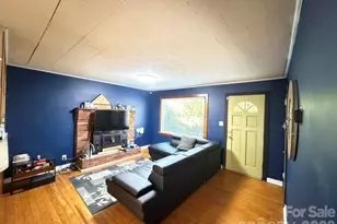 973 8th Ave NW, Hickory, NC 28601 - Photo 6