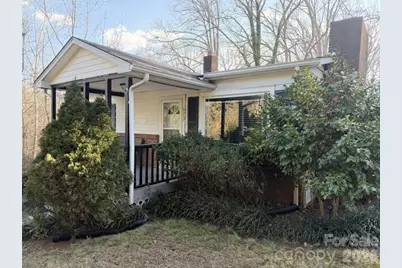 973 8th Avenue NW, Hickory, NC 28601 - Photo 4