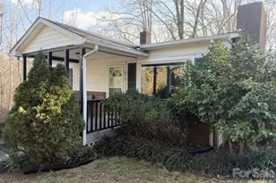 973 8th Ave NW, Hickory, NC 28601 - Photo 4