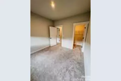 9512 Munsing Drive #165, Charlotte, NC 28269 - Photo 6