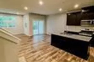 9512 Munsing Dr, Charlotte, NC 28269 - Photo 2