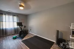 429 Wiltshire Cir, Fletcher, NC 28732 - Photo 20