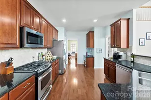 5630 Colonial Garden Dr, Huntersville, NC 28078 - Photo 14