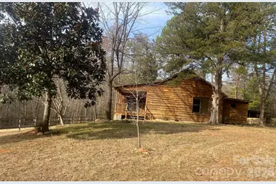 3205 Collinsville Road, Columbus, NC 28722 - Photo 4