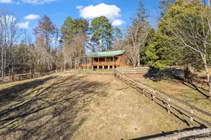 3205 Collinsville Rd, Columbus, NC 28722 - Photo 2