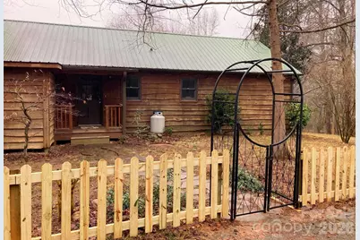 3205 Collinsville Road, Columbus, NC 28722 - Photo 8