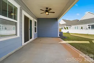 2027 Bonds Ln, Fort Mill, SC 29715 - Photo 32