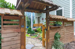 141 State St, Asheville, NC 28806 - Photo 2