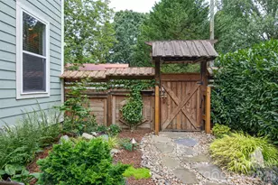 141 State St, Asheville, NC 28806 - Photo 4