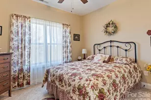 334 Summer Orchard Dr, Hendersonville, NC 28792 - Photo 20