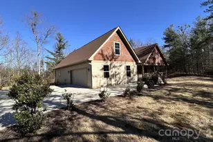 334 Summer Orchard Dr, Hendersonville, NC 28792 - Photo 4