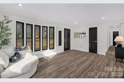 5323 Glenham Drive, Charlotte, NC 28210 - Photo 4