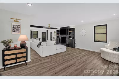 5323 Glenham Drive, Charlotte, NC 28210 - Photo 2