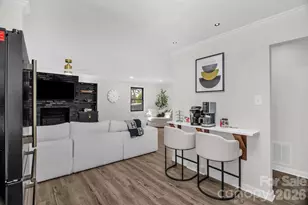 5323 Glenham Dr, Charlotte, NC 28210 - Photo 10