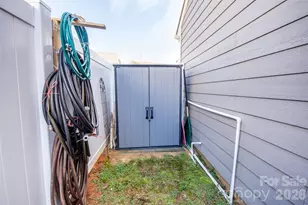 114 Milliner Dr, Troutman, NC 28166 - Photo 42