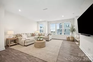 949 Portrush Ln, Tega Cay, SC 29708 - Photo 1