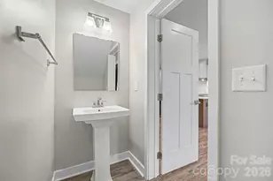 949 Portrush Ln, Tega Cay, SC 29708 - Photo 18