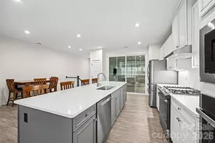 949 Portrush Ln, Tega Cay, SC 29708 - Photo 12