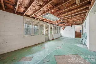 2036 4th St NE, Hickory, NC 28601 - Photo 24