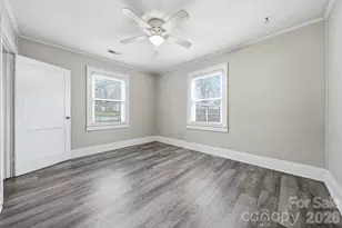 2036 4th St NE, Hickory, NC 28601 - Photo 8