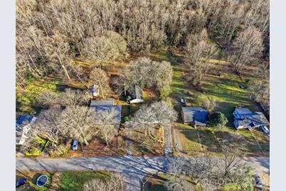 2036 4th Street NE, Hickory, NC 28601 - Photo 34