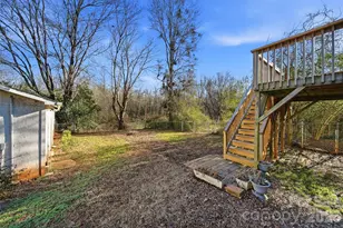 2036 4th St NE, Hickory, NC 28601 - Photo 32