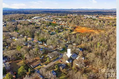 2036 4th Street NE, Hickory, NC 28601 - Photo 36