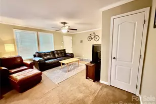 11 Pisgah View Rd, Asheville, NC 28806 - Photo 6