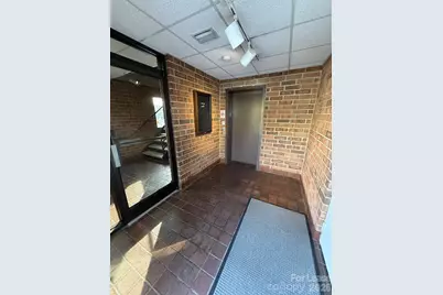 200 2nd Street NW #300, Hickory, NC 28601 - Photo 4