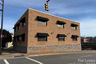 200 2nd St NW, Hickory, NC 28601 - Photo 1