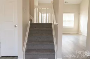 6803 Juniper Tree St, Charlotte, NC 28215 - Photo 16