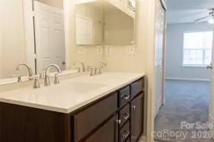 6803 Juniper Tree St, Charlotte, NC 28215 - Photo 12