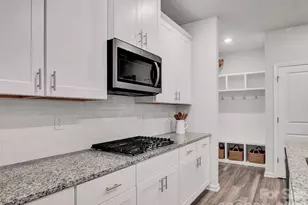 300 Cedar Knoll Cir, Pineville, NC 28134 - Photo 4