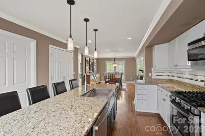 122 Broadmoor Drive, Flat Rock, NC 28731 - Photo 16