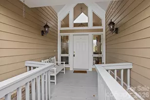 122 Broadmoor Dr, Flat Rock, NC 28731 - Photo 6