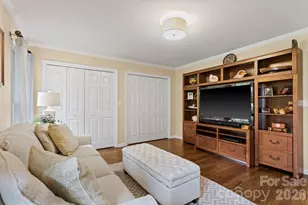 128 Broadmoor Dr, Flat Rock, NC 28731 - Photo 26