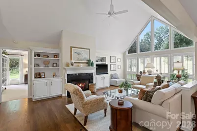 128 Broadmoor Drive, Flat Rock, NC 28731 - Photo 8