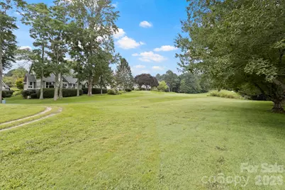 128 Broadmoor Drive, Flat Rock, NC 28731 - Photo 40