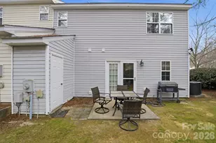 8376 Rudolph Rd, Charlotte, NC 28216 - Photo 6