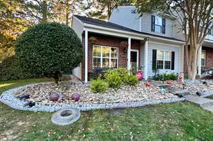 8376 Rudolph Rd, Charlotte, NC 28216 - Photo 2