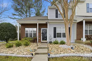 8376 Rudolph Rd, Charlotte, NC 28216 - Photo 2