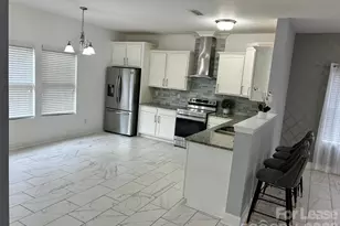 6034 Blue Ash Ln, Charlotte, NC 28215 - Photo 8