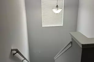 6034 Blue Ash Ln, Charlotte, NC 28215 - Photo 10