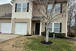 6034 Blue Ash Ln, Charlotte, NC 28215 - Photo 1