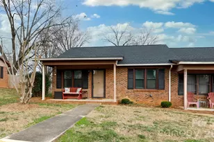 133-A Glenwood Dr, Rock Hill, SC 29732 - Photo 2