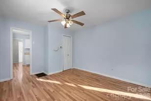 519 W Water St, Lincolnton, NC 28092 - Photo 4