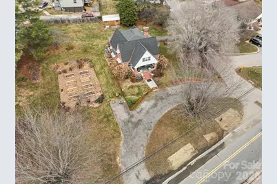 506 W Main Street, Burnsville, NC 28714 - Photo 10