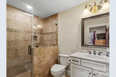 506 W Main Street, Burnsville, NC 28714 - Photo 22