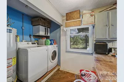 3030 Shannon Street, Sharon, SC 29742 - Photo 6